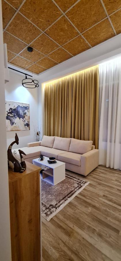 New Modern Apartment In The Center Of Tirana Exterior photo